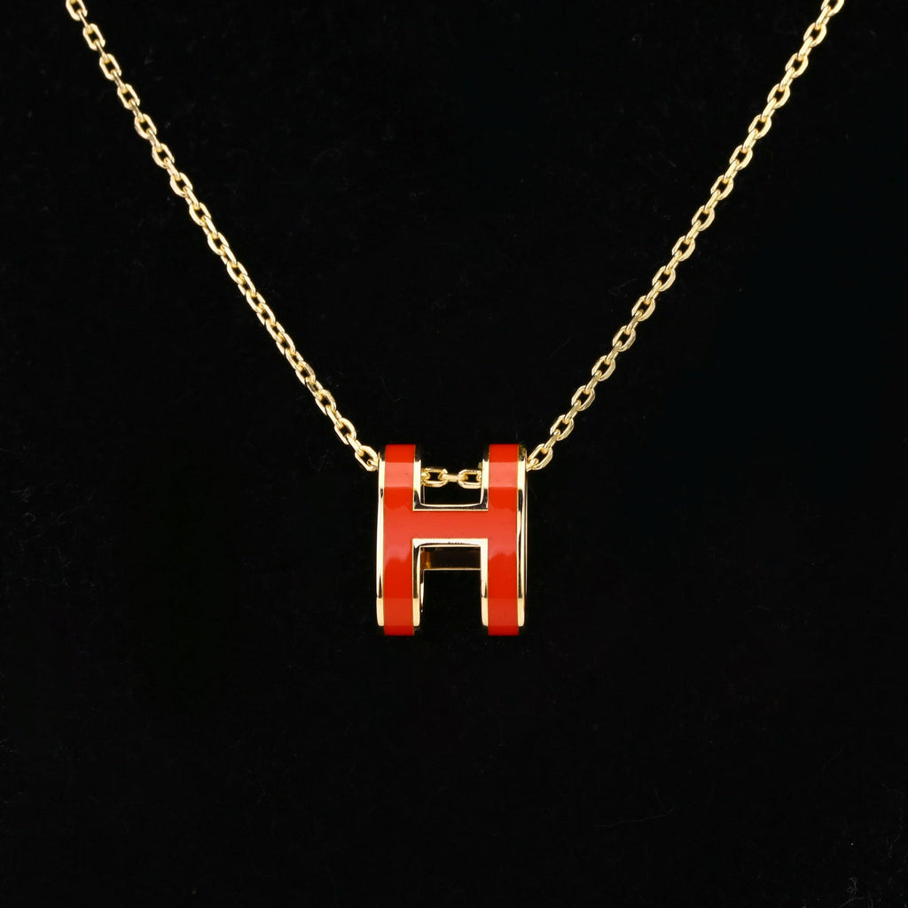 Classy Hemes Necklace (other colours)