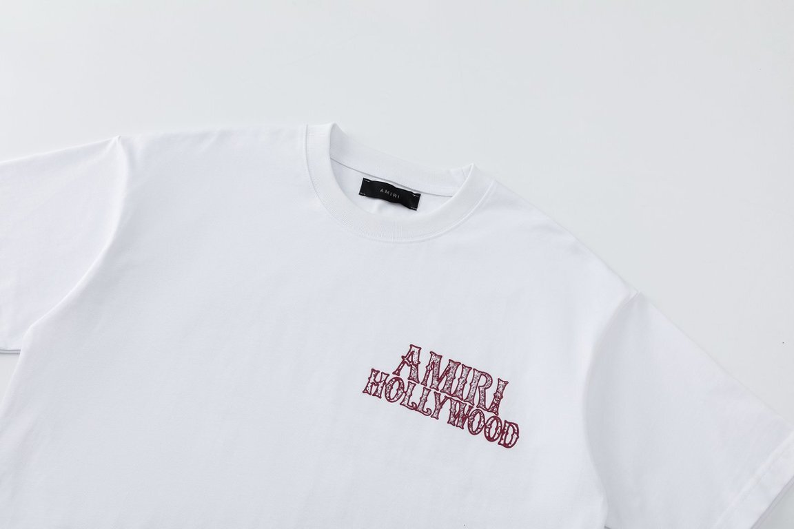 Relaxed Fit Tee