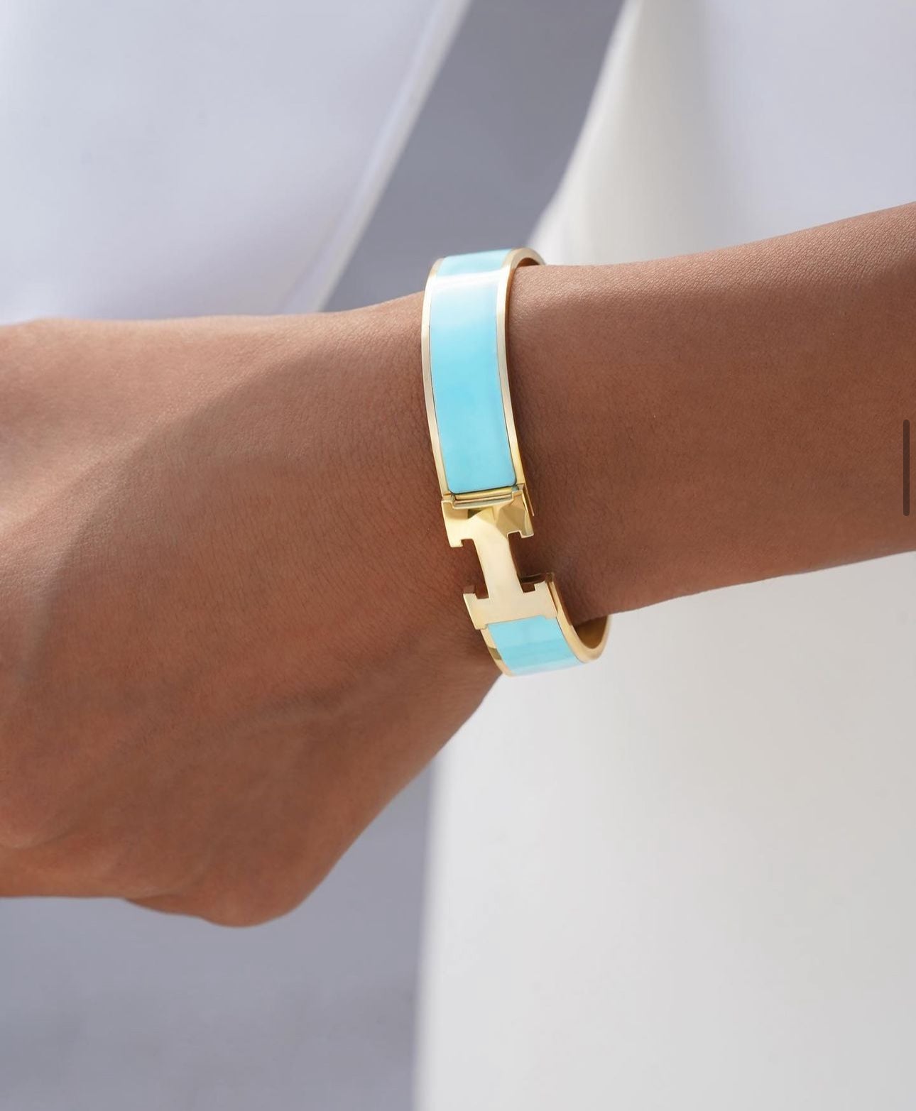 Classy He’mes Bracelet (many colours)