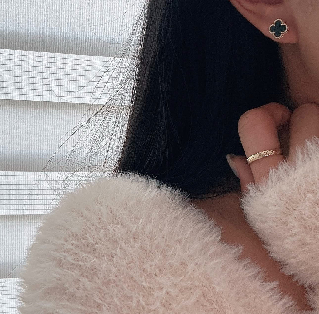 Mini Pearl Earrings (gold & silver & black, rose)