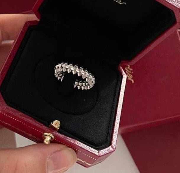 Royal Amor Ring