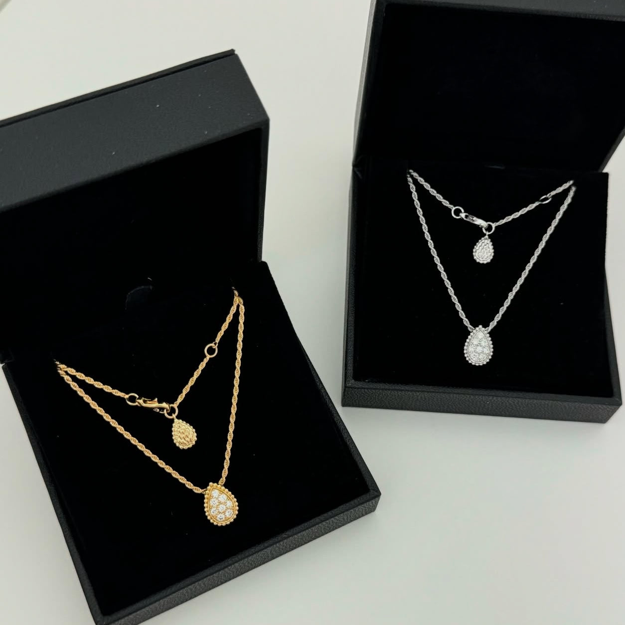 Aerial Teardrop Classy Diamanté Necklace