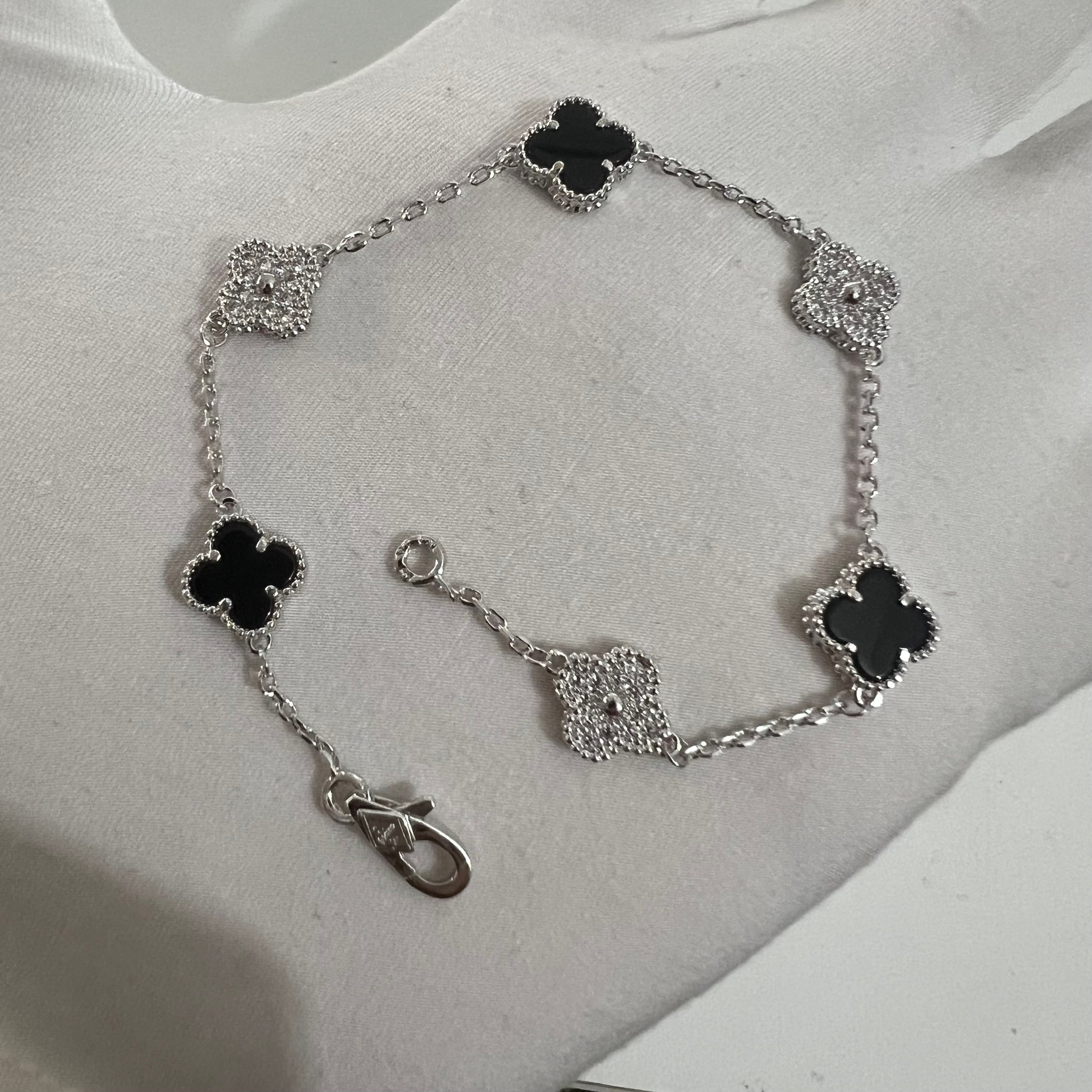 Faye Mini Bracelet (silver options)
