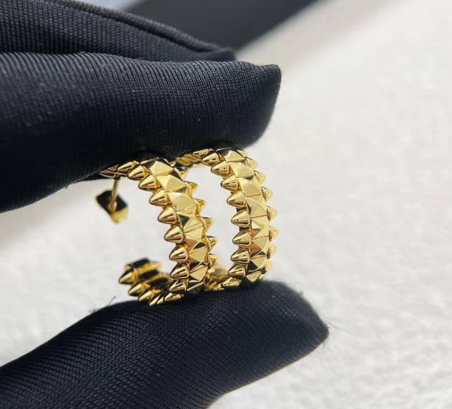 Royal Amor Earrings