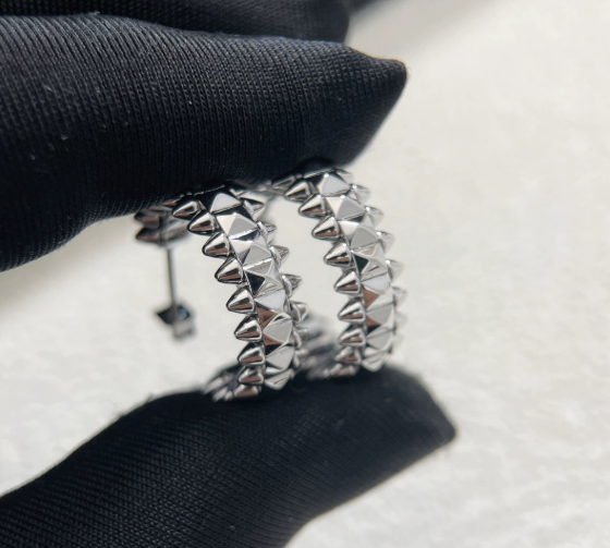 Royal Amor Earrings