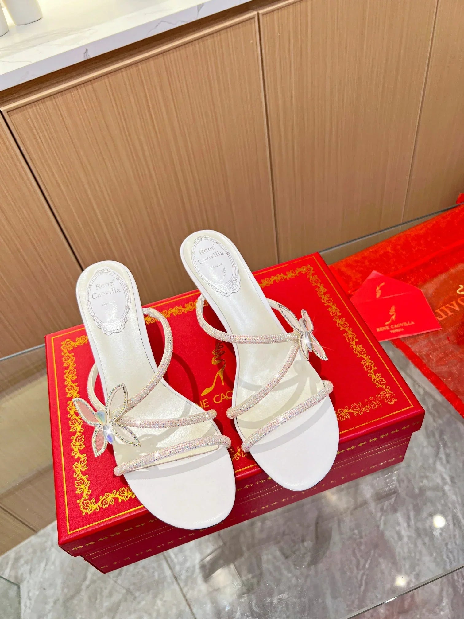 Butterflower Crystal Sandals