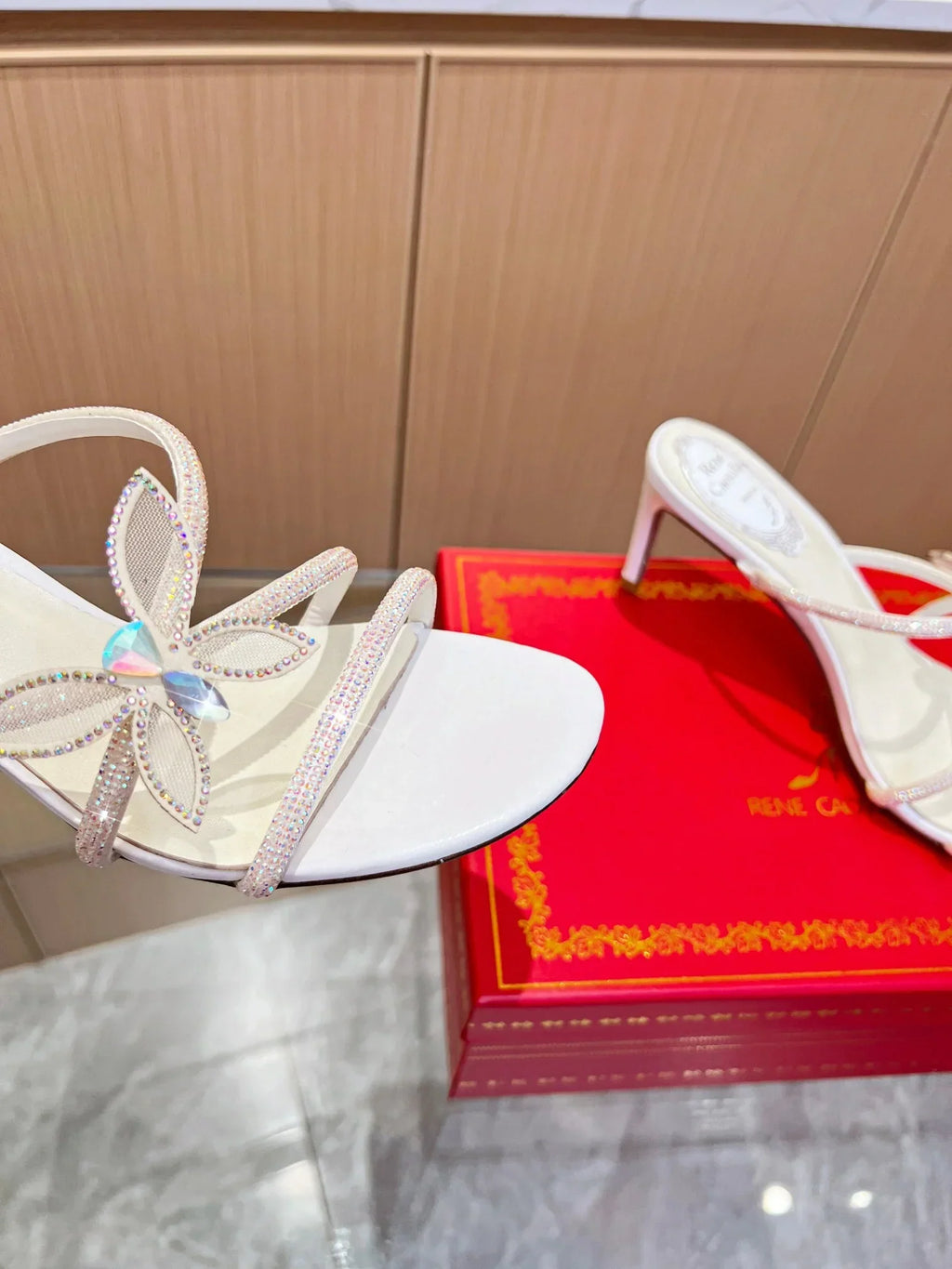 Butterflower Crystal Sandals