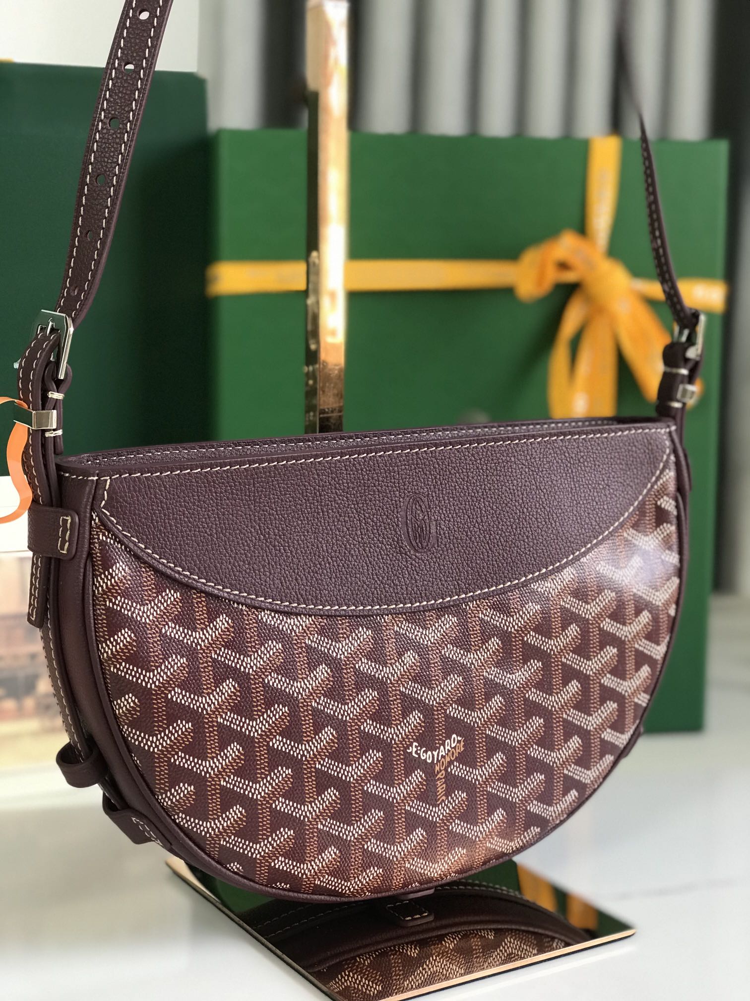 Hirondelle Shoulder Bag – Brown